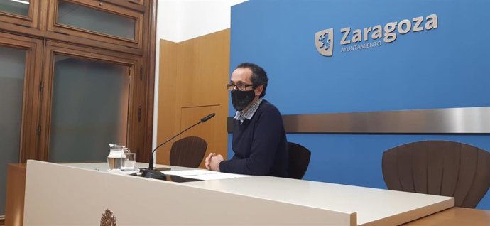El concejal del grupo municipal de ZeC en el Ayuntamiento de Zaragoza, Alberto Cubero