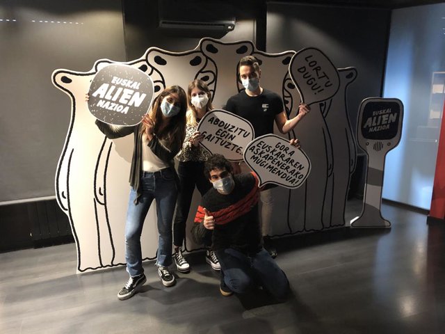 'Euskal Alien Nazioa' Ihes Gela Abiatu Dute Bilboko Euskararen Etxean.