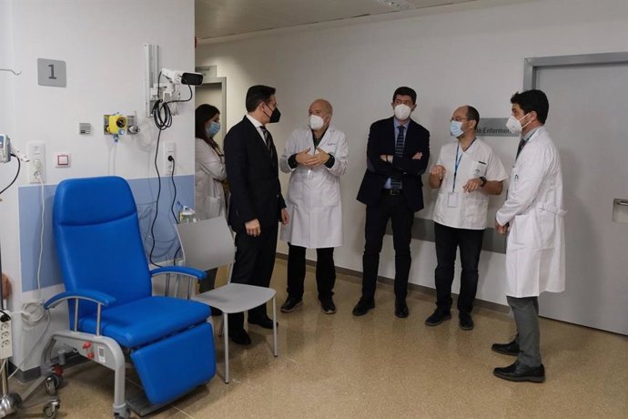 Visita del vicepresidente de la Junta, Juan Marín, al Hospital Clínico San Cecilio