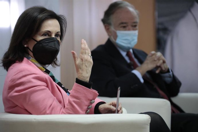 La ministra de Defensa, Margarita Robles, en un acto de la Fundación Ortega y Gasset