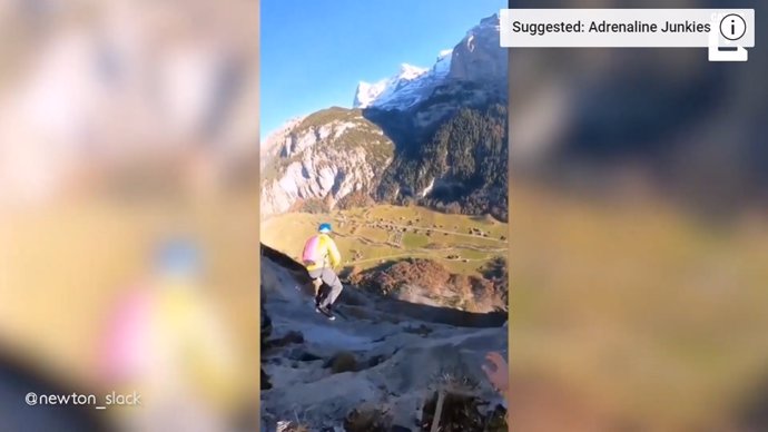 Estos saltadores BASE se lanzan desde una montaña de casi 500 metros subidos a una escoba