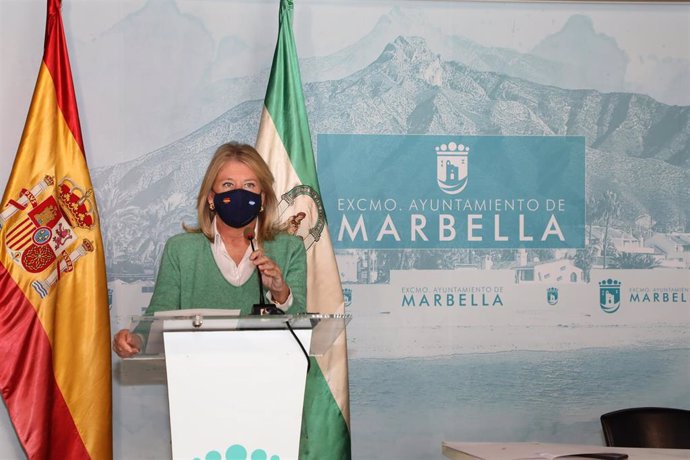 La alcaldesa de Marbella, Ángeles Muñoz, en rueda de prensa en una imagen de archivo 