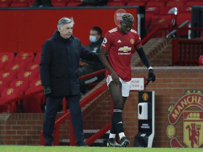 Paul Pogba se marcha lesionado del campo
