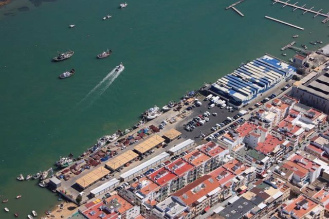 Vista aérea del puerto pesquero de Punta Umbría.
