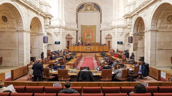 Sesión de Pleno en el Parlamento andaluz