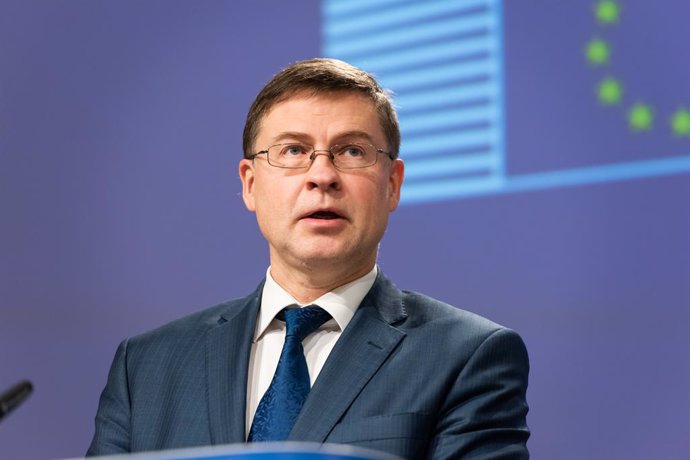 HANDOUT - 29 January 2021, Belgium, Brussels: Executive Vice President of the European Commission for An Economy that Works for People Valdis Dombrovskis attends a joint press conference with European Commissioner in charge of Health Stella Kyriakides a