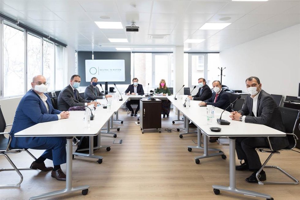 Representantes del sector del automóvil.