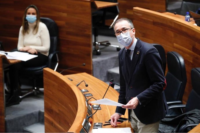 El consejero de Salud del Gobierno asturiano, Pablo Fernández Muñíz.