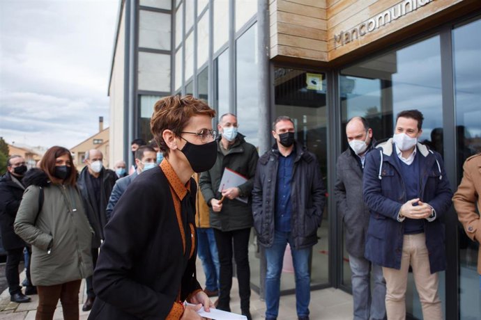 La presidenta de Navarra, María Chivite, presenta en Tudela a los responsables de las entidades locales y empresariales de la Ribera el programa de actuaciones recogido en los Presupuestos de Navarra y en el Plan Reactivar.
