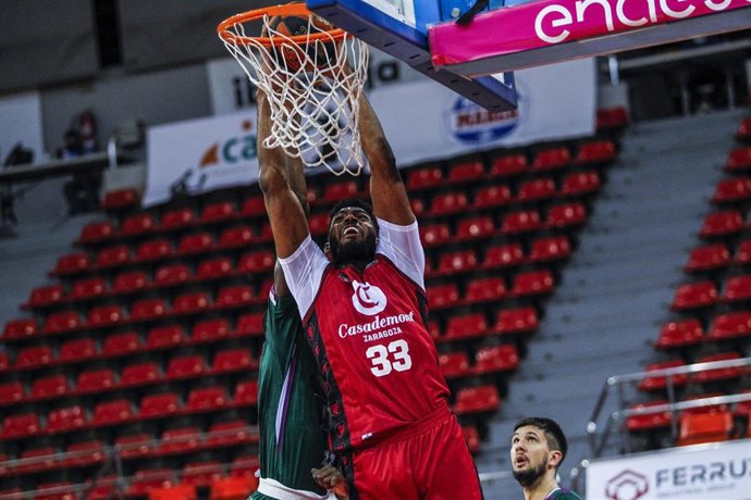 Jason Thompson en un partido del Casademont Zaragoza