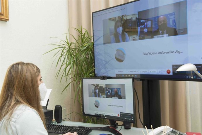 Irene García reunida con José Ignacio Landaluce