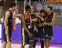 El MoraBanc Andorra arrolla al Monbus Obradoiro y sigue cerca del 'playoff'