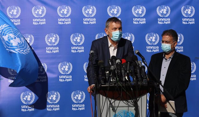 14 January 2021, Palestinian Territories, Gaza City: The United Nations Relief and Works Agency for Palestine Refugees in the Near East (UNRWA) Commissioner-General Philippe Lazzarini (L) speaks during a press conference. Photo: Ashraf Amra/APA Images v