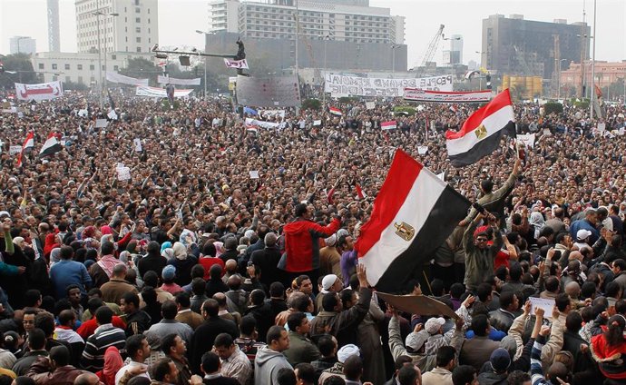 Manifestación en 2011 contra Hosni Mubarak en la plaza Tahrir de la capital de Egipto, El Cairo