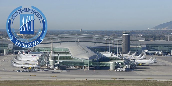 Vista del Aeropuerto de Barcelona con la acreditació del ACI.