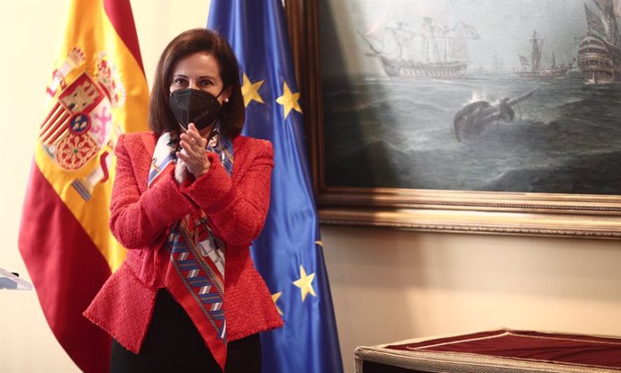 La ministra de Defensa, Margarita Robles, durante el acto de reconocimiento a la Asociación de Periodistas de Defensa, en el Ministerio de Defensa, Madrid, (España), a 5 de febrero de 2021. El acto se realiza en representación de todos los profesionales