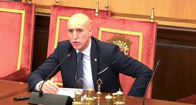 El alcalde de León, José Antonio Diez, durante la rueda de prensa telemática de este miércoles.