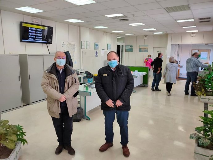 El subdelegado del Gobierno en Teruel, José Ramón Morro, ha visitado el CAISS en Montalbán