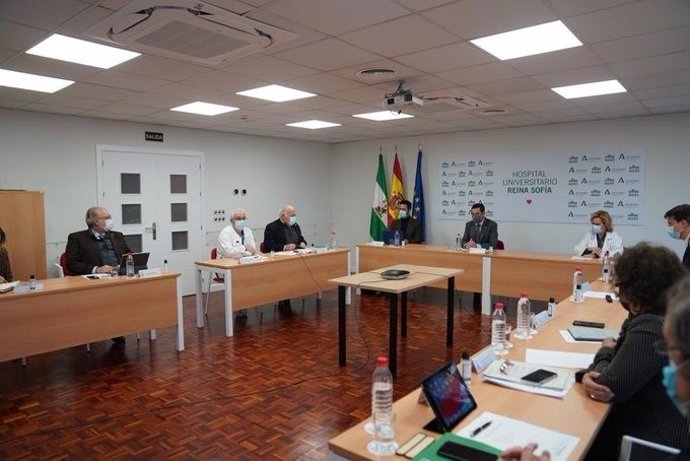 Juanma Moreno preside en Córdoba la reunión del Comité de expertos, este miércoles