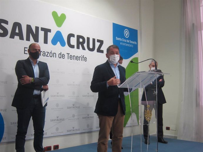 El alcalde de Santa Cruz de Tenerife, José Manuel Bermúdez, en la presentación de los bonos de consumo