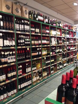 Supermercado, compra, compras, consumo, vino, vinos