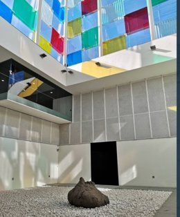 Instalación s/t del proyecto 'Monumento al desencanto' en el Centre Pompidou Málaga