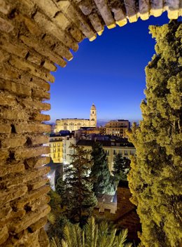 El Ayuntamiento De Málaga Informa: La Alcazaba Y Gibralfaro Ofrecen Visitas Virtuales En Su Web En 8 Idiomas