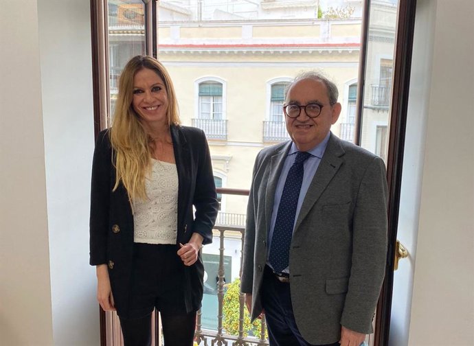 El Colegio Notarial de Andalucía nombra a Vanessa Hilinger y Francisco Aranguren nuevos delegados.