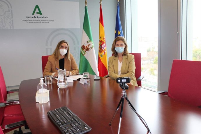 Junta amplía un mes el plazo para solicitar las ayudas para la rehabilitación de edificios.