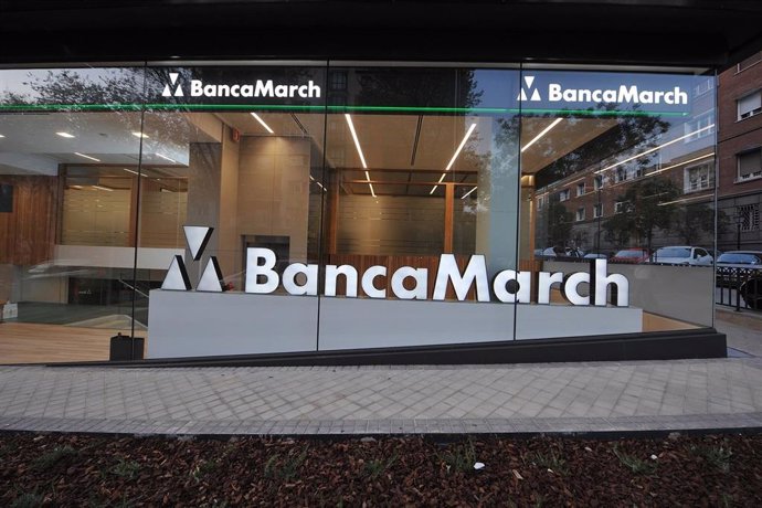 Sede y logo de Banca March.