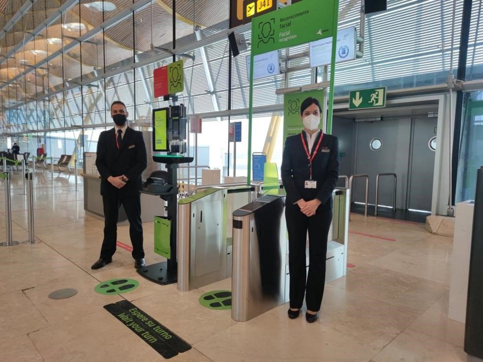 Reconocimiento facial en Barajas.