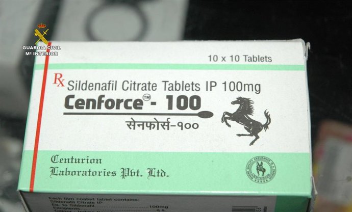 Remitiendo Dos Notas De Prensa