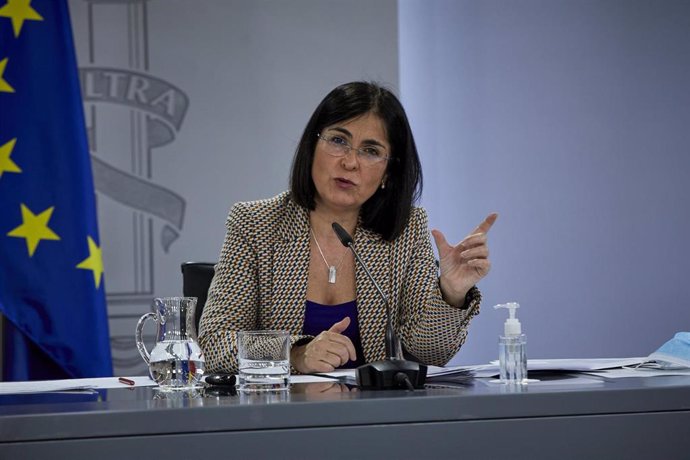 La ministra de Sanidad, Carolina Darias durante una rueda de prensa tras la reunión del Consejo Interterritorial del Sistema Nacional de Salud, en Madrid (España), a 10 de febrero de 2021.