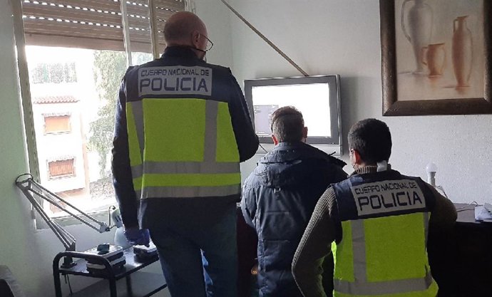 Operación Cornete desarrollada en Málaga y que ha permitido desarticular un entramado que ha estafado 700.000 euros a bancos con un fraude en el cobro de recibos