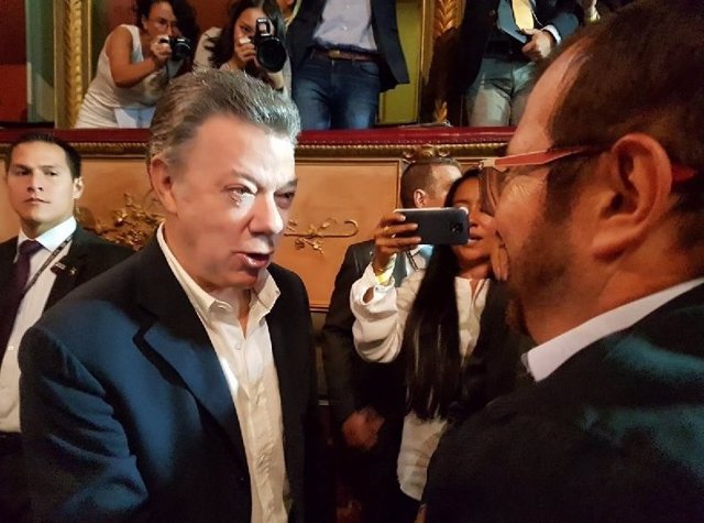Juan Manuel Santos y 'Timochenko' a un año de la firma del acuerdo de paz