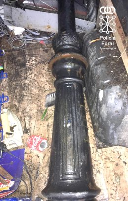 Farola sustraída por el detenido en Erratzu