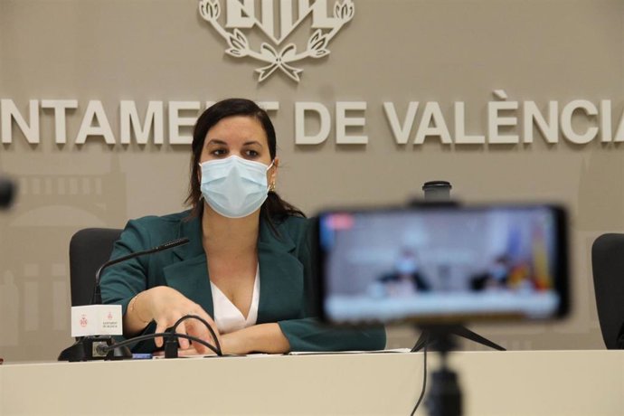 Sandra Gómez en rueda de prensa