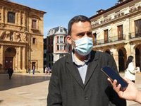 Fernández (PSOE) insiste en pedir responsabilidades por el contrato del festival navideño de 2019