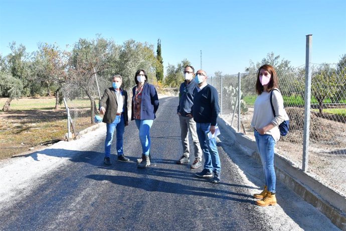 La Junta concluye las obras del camino rural Tía Antonia en el término municipal de Baza