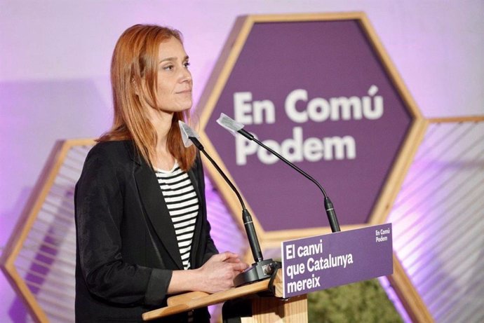 La candidata d'ECP a les eleccions catalanes, Jéssica Albiach, en el tancament de campanya dels comicis del 14 de febrer de 2021.