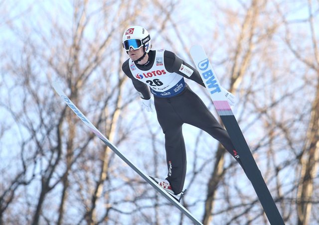 24 November 2019, Poland, Wisla: Norway's Andre Daniel Tande competes in the men's individual large hill of the FIS Ski Jumping World Cup in Wisla. Photo: Damian Klamka/ZUMA Wire/dpa