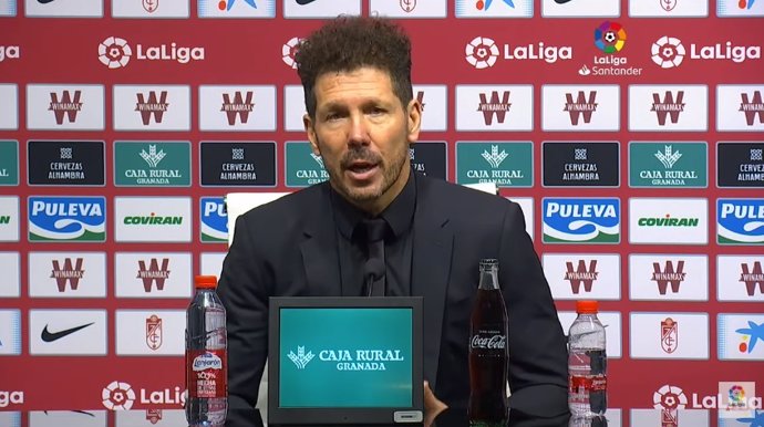 Diego Pablo Simeone, técnico del Atlético de Madrid en la rueda de prensa tras vencer al Granada