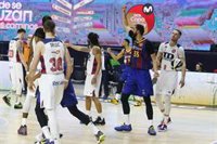 El Barça ahoga al Baskonia y se cita con el Real Madrid en la final