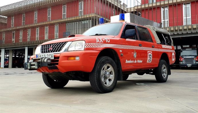 El vehículo adaptado por Bomberos de Palma para poder llevar a cabo actuaciones de rescate vertical en el término municipal.