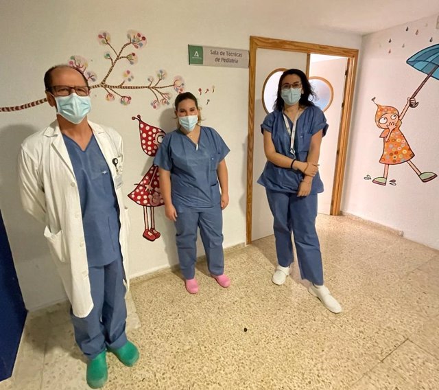 Profesionales de la unidad de oncohematología pediátrica del Hospital Universitario de Jaén