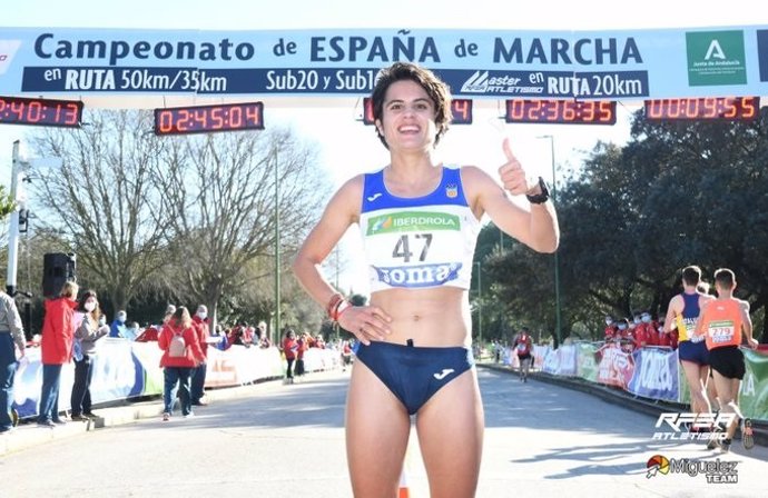 María Pérez bate el récord de España de 35 kilómetros marcha en Sevilla