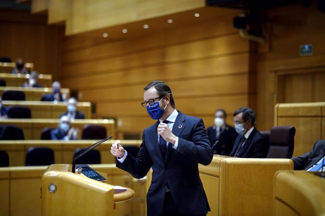 El portavoz del PP en el Senado, Javier Maroto, durante una sesión plenaria en la Cámara Alta, en Madrid (España), a 14 de diciembre de 2020. Durante el pleno, la Cámara Alta tramitará el Proyecto de Ley de Presupuestos Generales del Estado (PGE) para el 