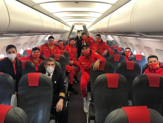La selección española de baloncesto masculino vuela con Iberia a Katowice