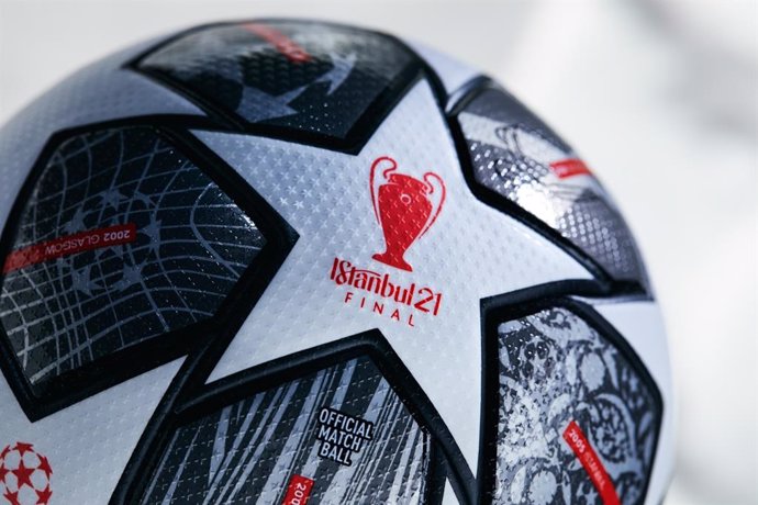 El Finale Istambul 21 de adidas, balón oficial de la final de la Liga de Campeones 2020-21.