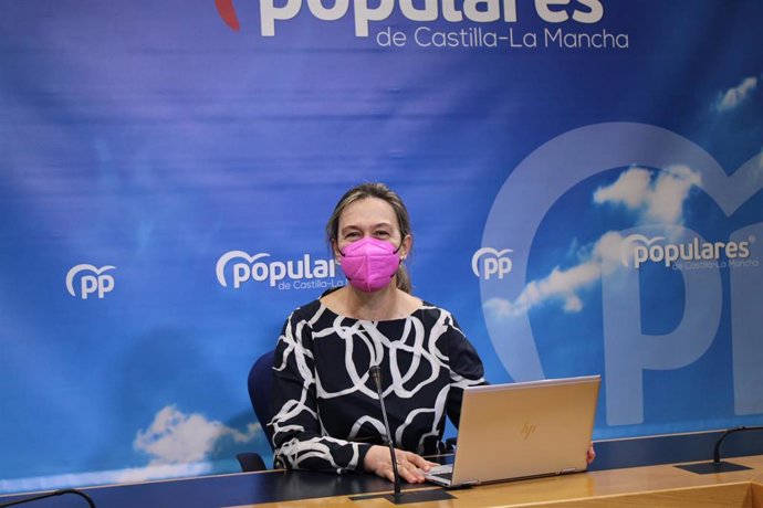 Gpp Clm (Cortes De Voz Y Fotografía) Rueda De Prensa De Ana Guarinos